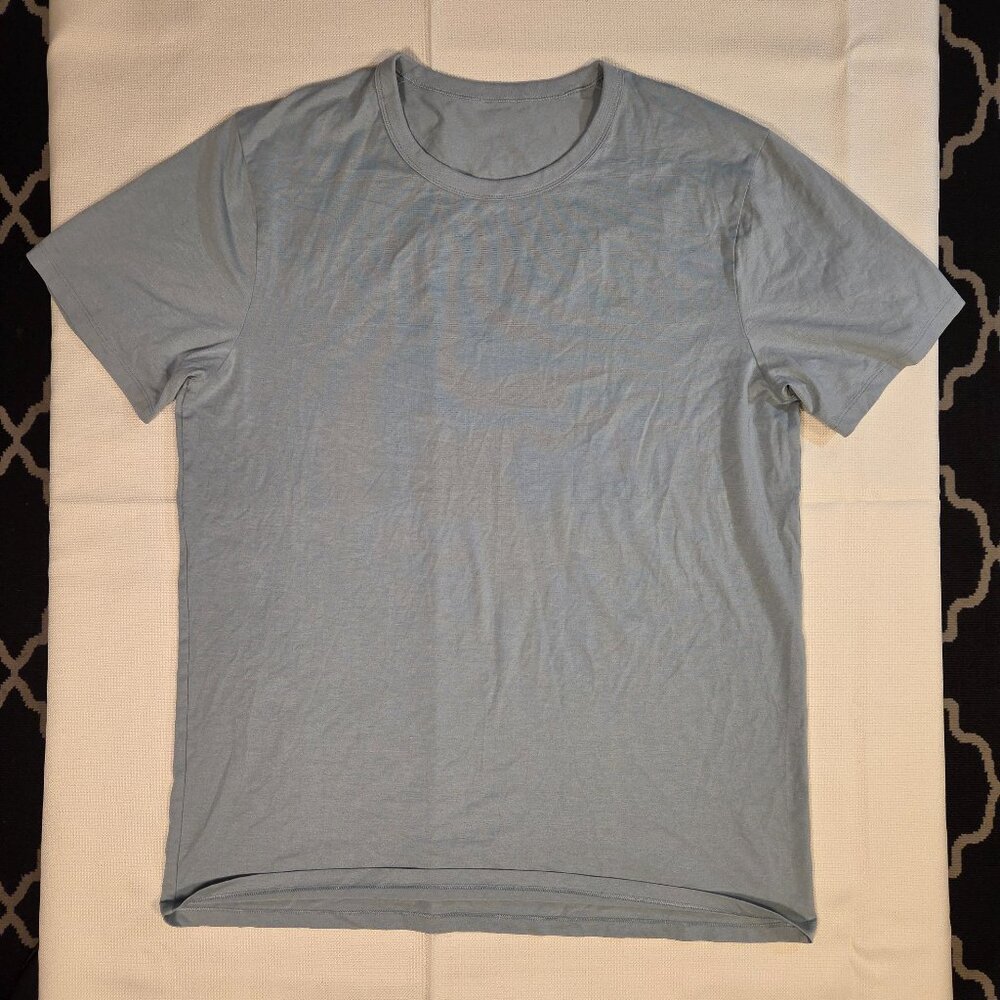 Lululemon men's tee size XL